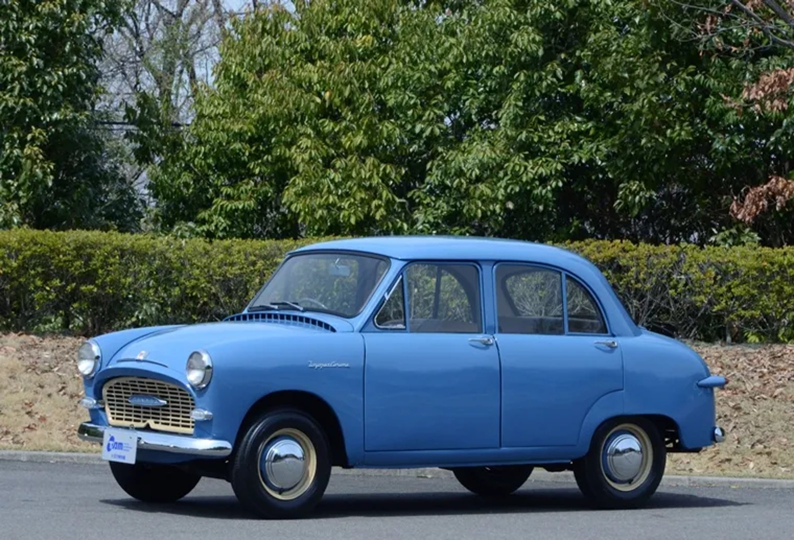 Toyota_Corona_1_generation__Sedan__1.jpg