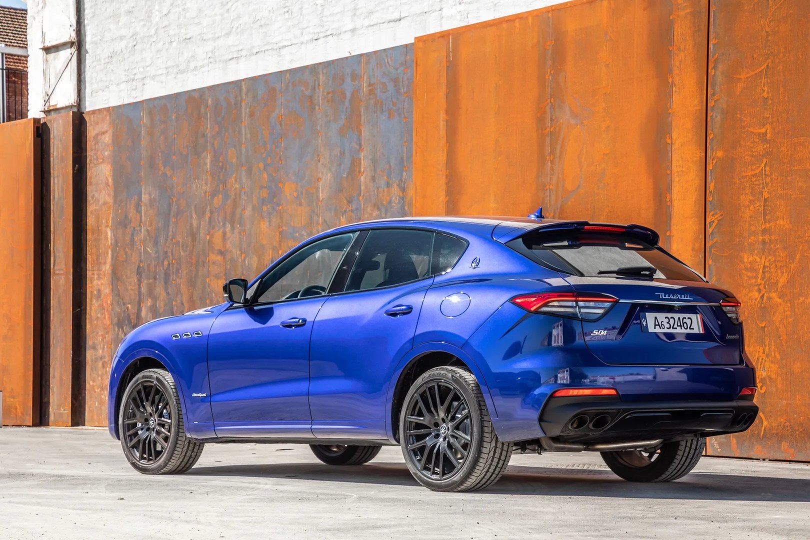 Maserati_Levante_1_generation_restyling__SUV_5-doors__2.jpg