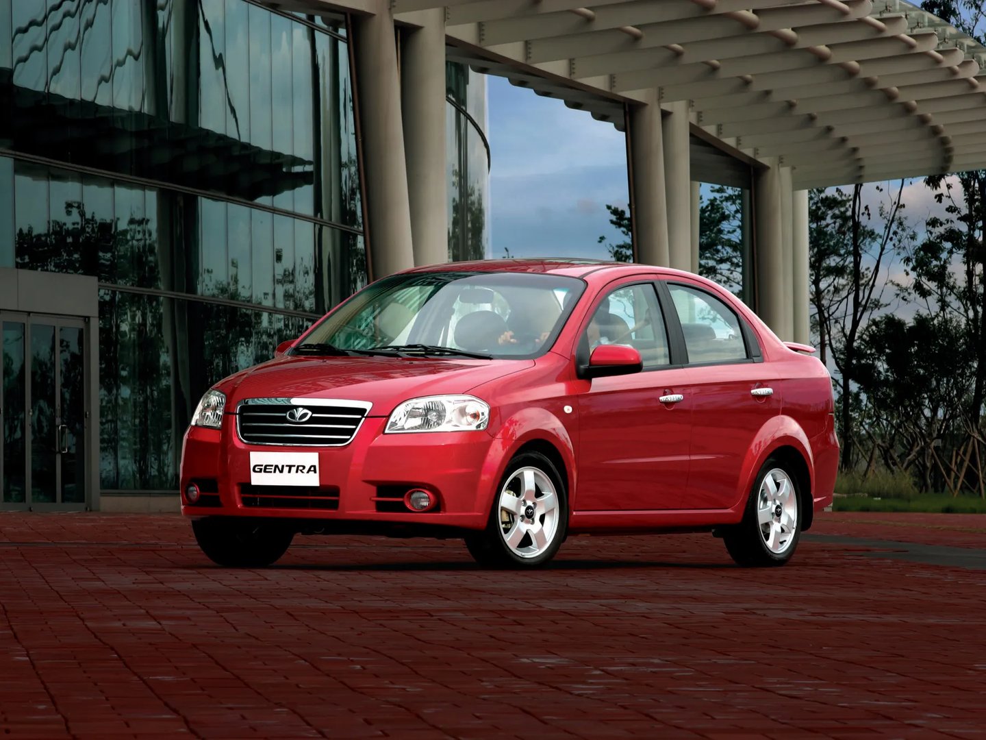 Daewoo_Gentra_1_generation__Sedan__2.jpg