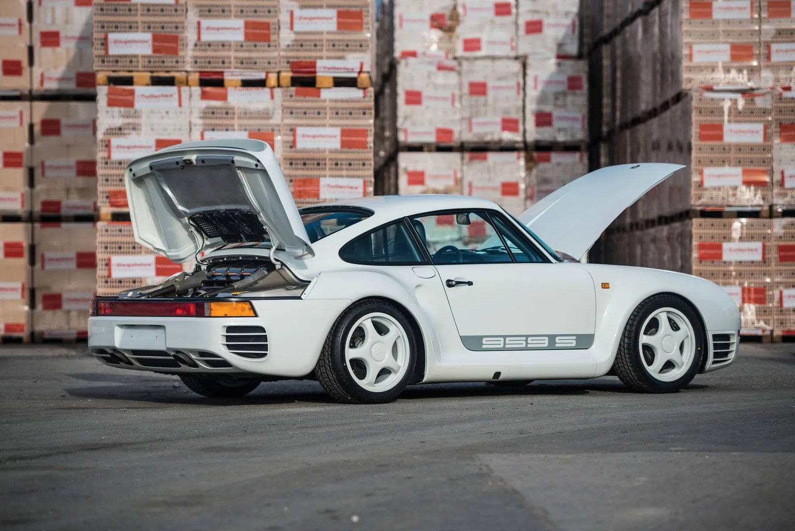 Porsche_959_1_generation__Coupe__6.jpg