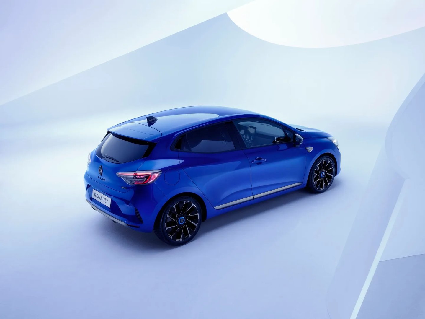 Renault_Clio_5_generation_restyling__Mini_5-doors__1.jpg