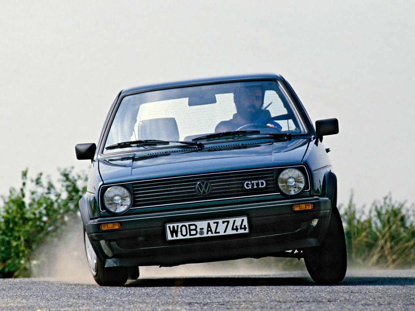 19E, 1G  Hatchback 3-door