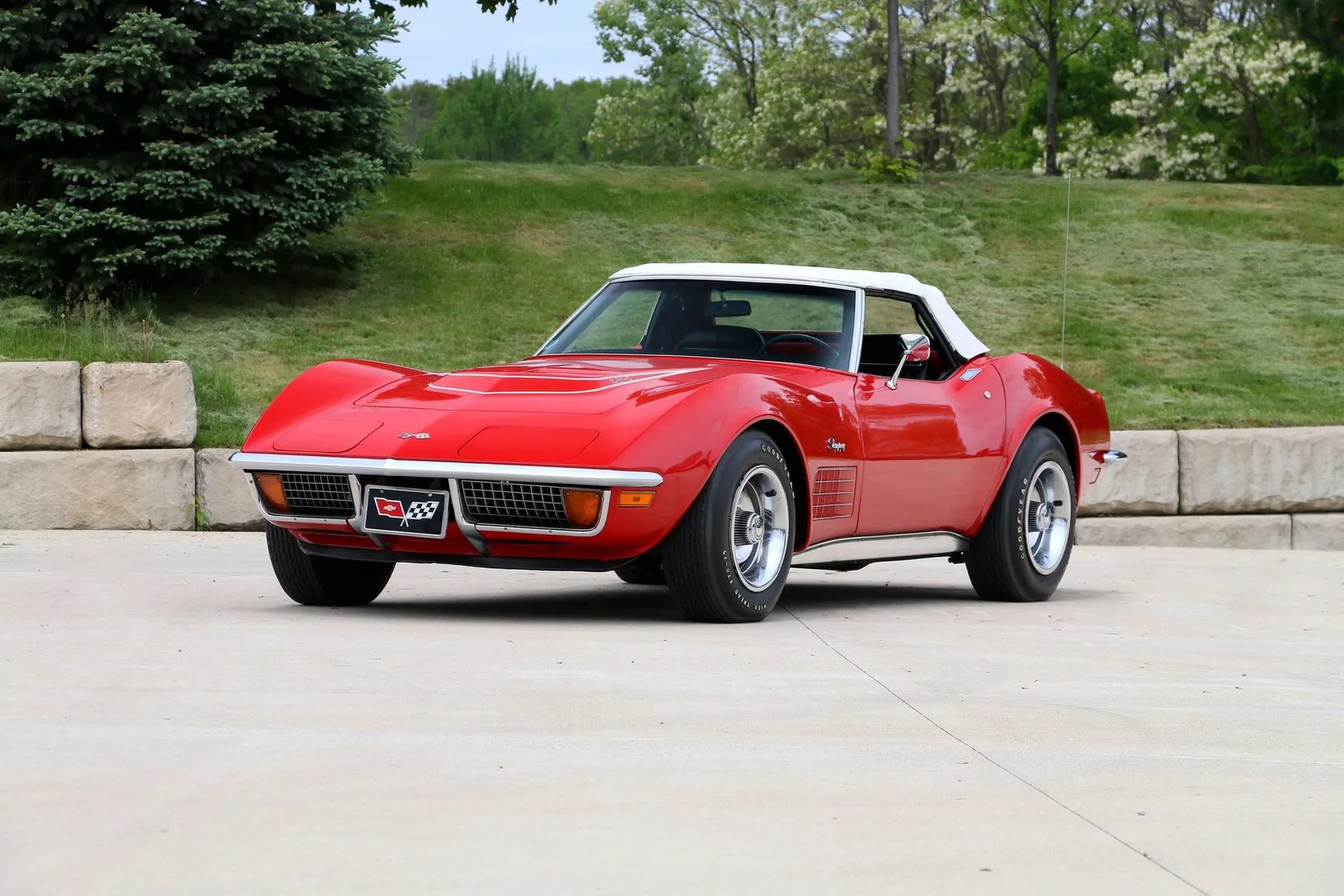 Chevrolet_Corvette_3_generation__Roadster__9.jpg