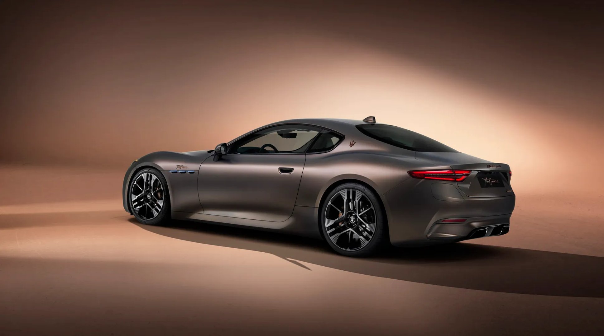 Maserati_GranTurismo_2_generation__Coupe__10.jpg