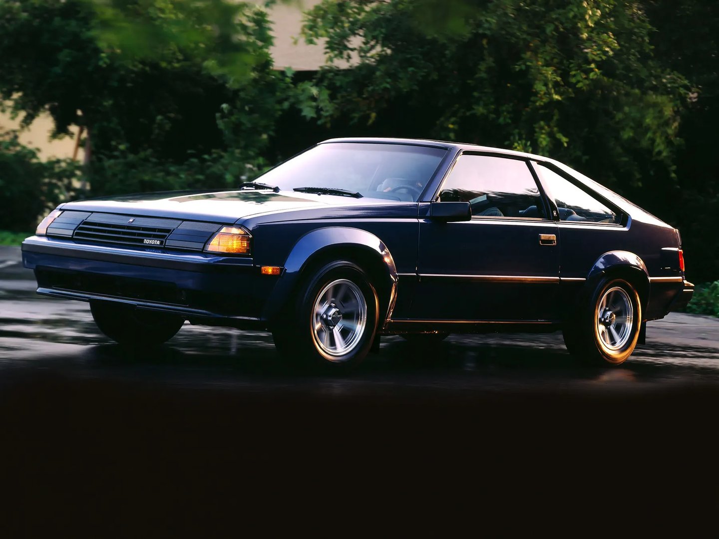 Toyota_Celica_3_generation__Liftback__9.jpg
