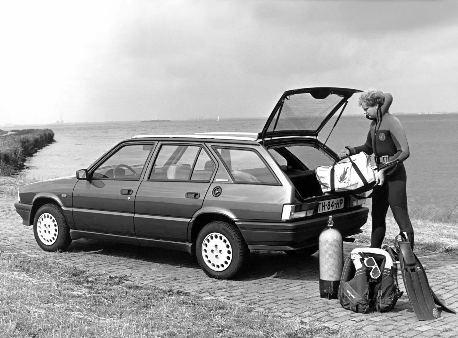 Alfa Romeo_33_1_generation_restyling__Estate_5-door__2.jpg