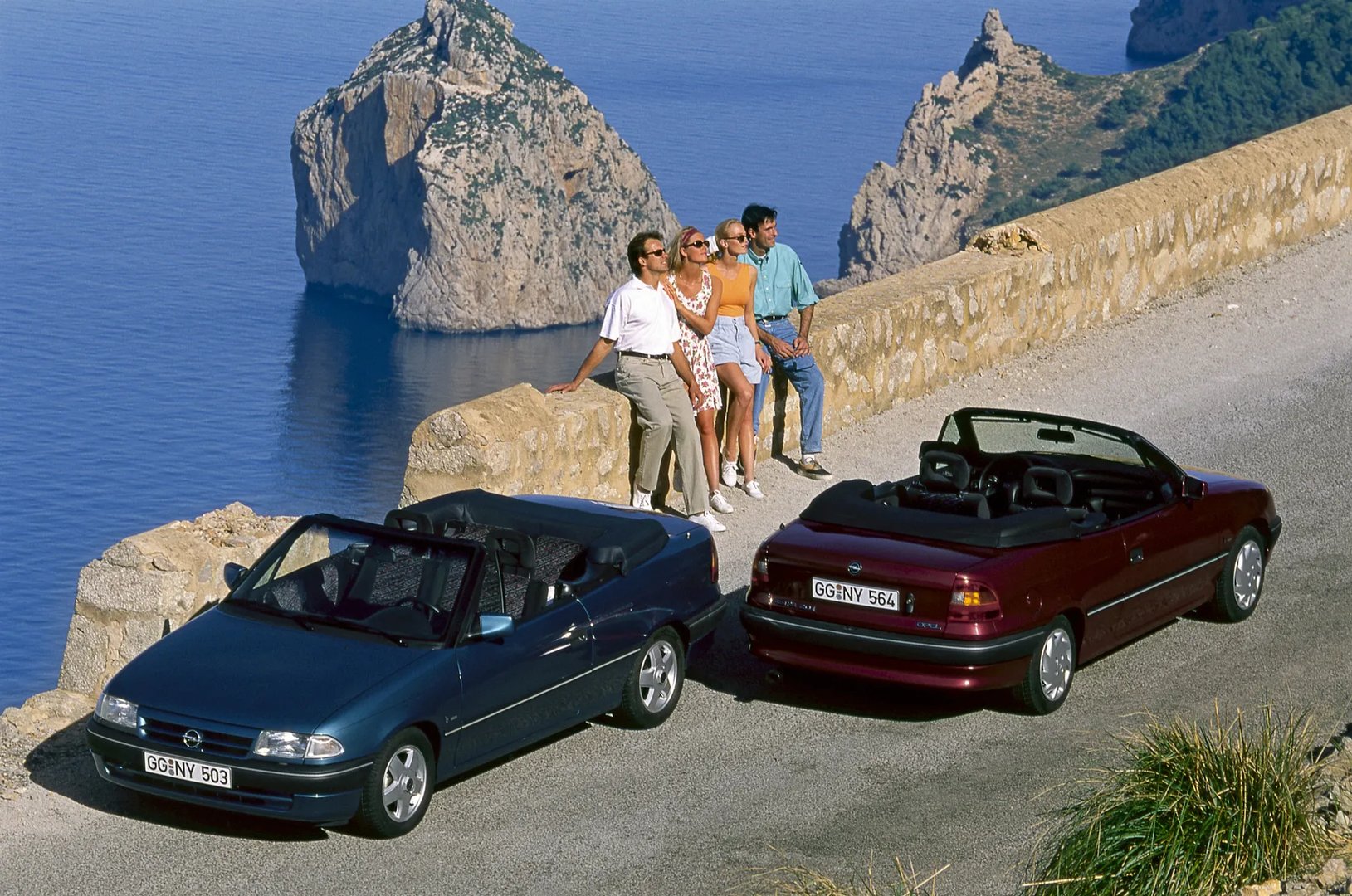 Opel_Astra_1_generation__Cabrio__7.jpg