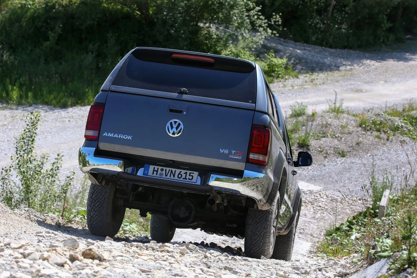Volkswagen_Amarok_1_generation_restyling__Pickup_double-cab__2.jpg