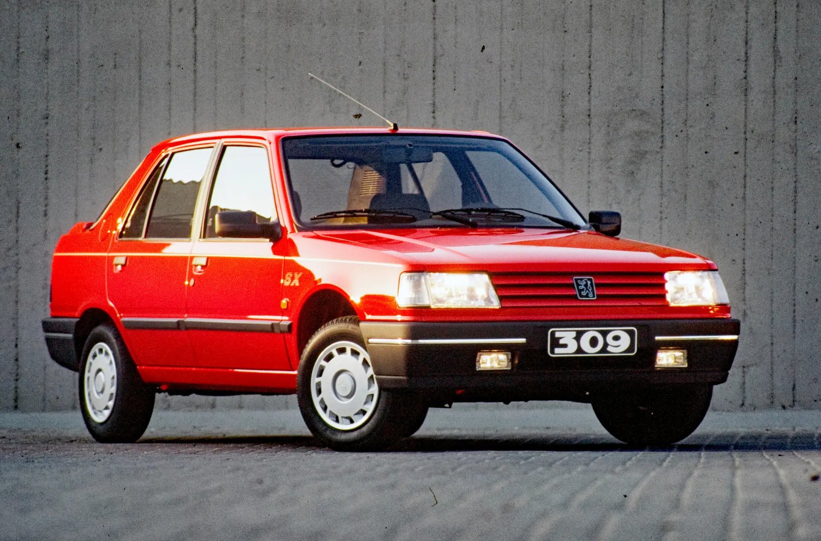 Peugeot 309 1 generation, restyling  Mini 5-doors
