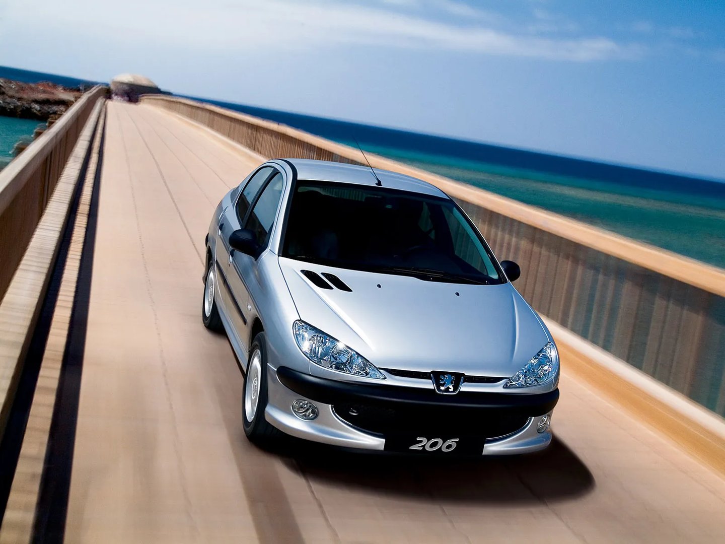 Peugeot_206_1_generation__Sedan__3.jpg