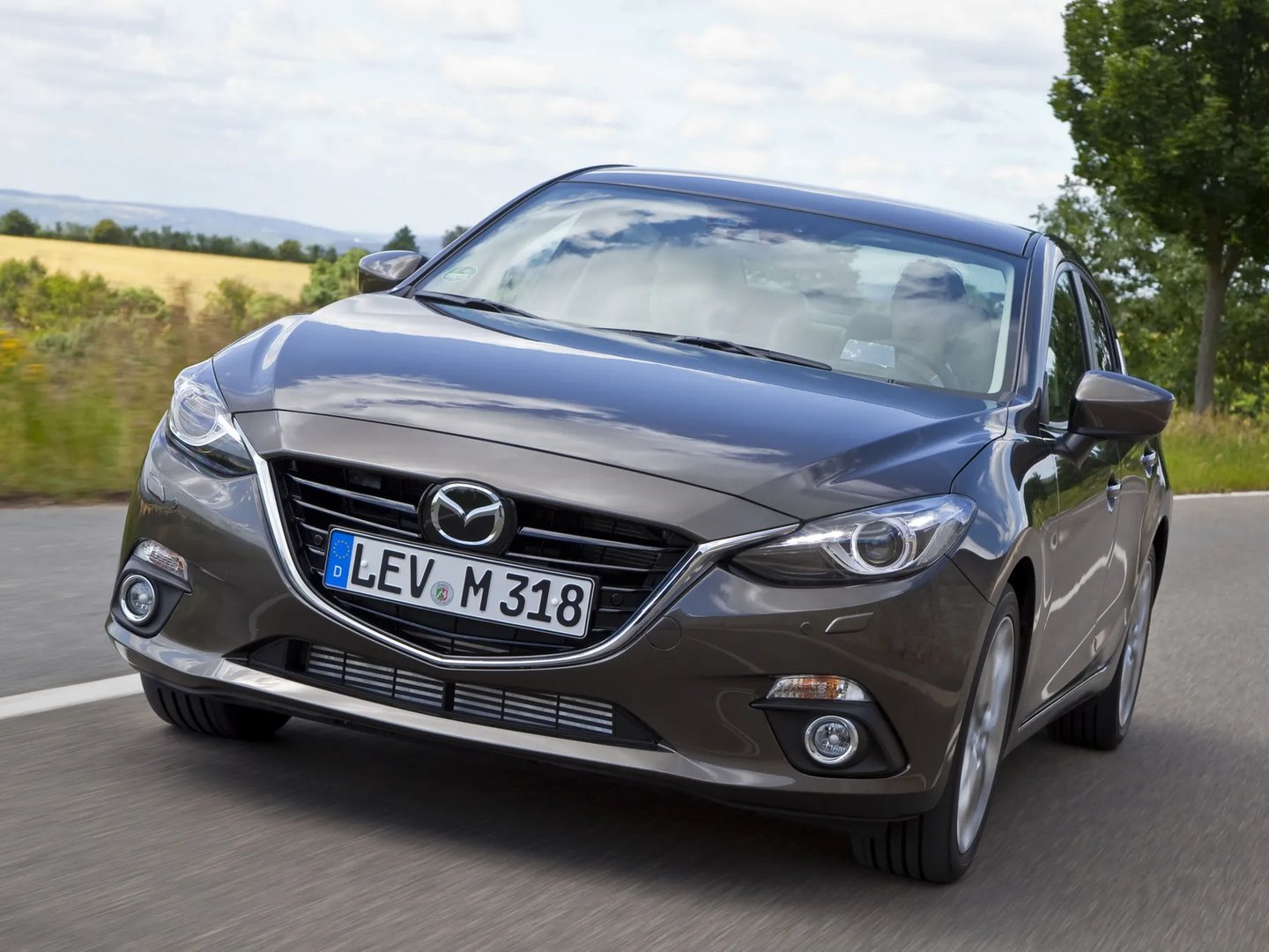 Mazda_3_3_generation__Sedan__13.jpg