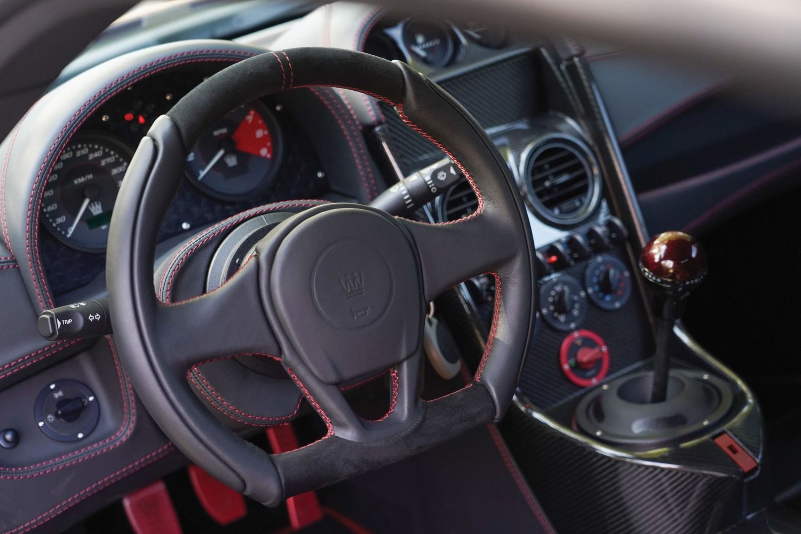 noble_M600_1_generation__Coupe__28.jpg