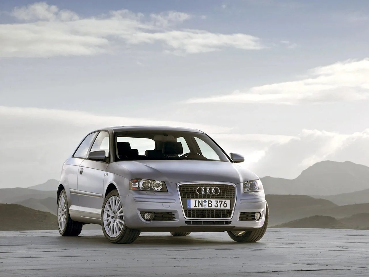 Audi_A3_2_generation_restyling_1__Hatchback_3-door__10.jpg