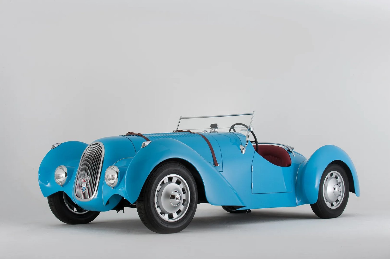 Peugeot_402_1_generation__Roadster__1.jpg