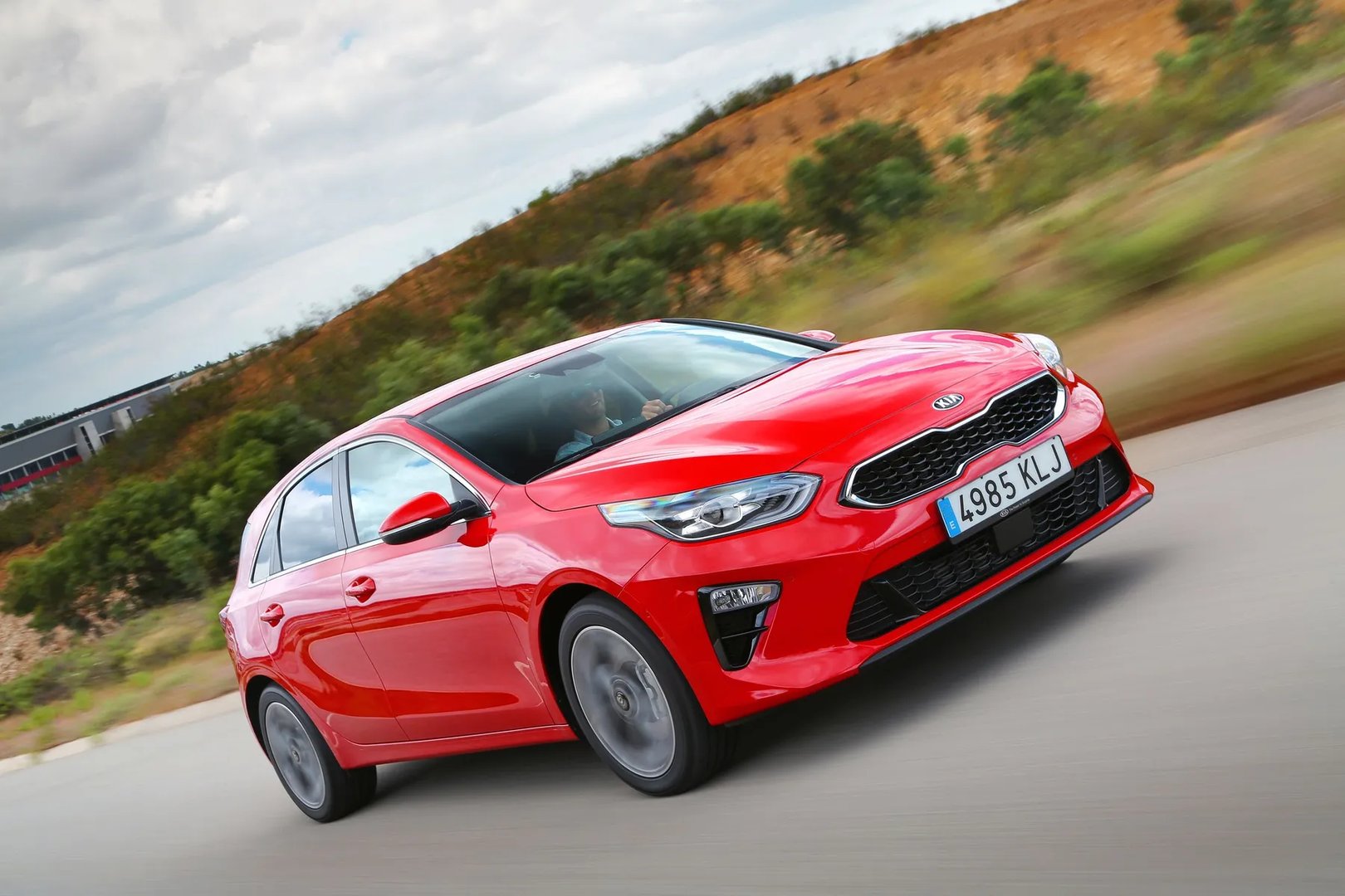 Kia_Ceed_3_generation__Hatchback_5-door__1.jpg