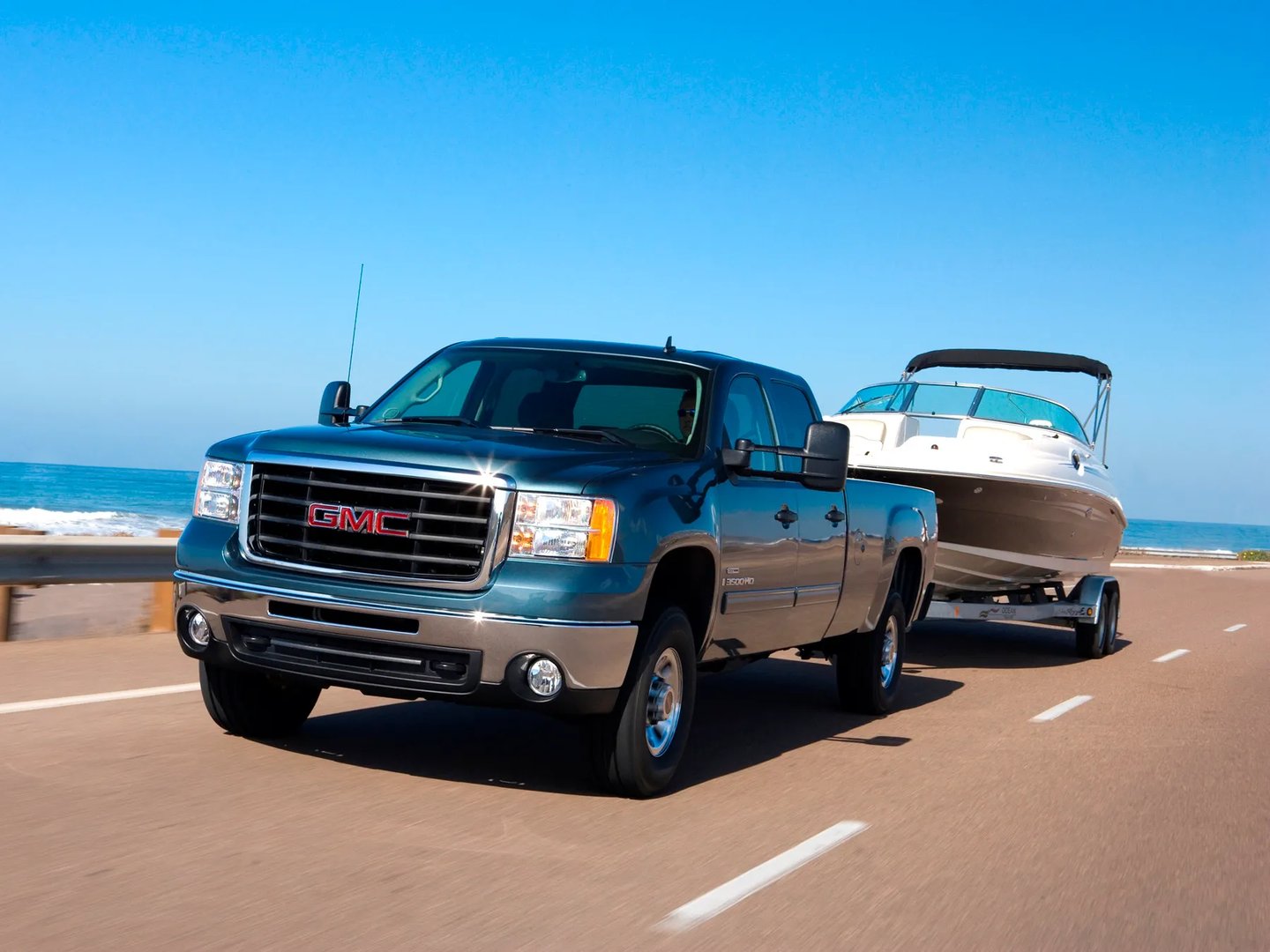 GMC_Sierra_2_generation__Pickup_double-cab__1.jpg