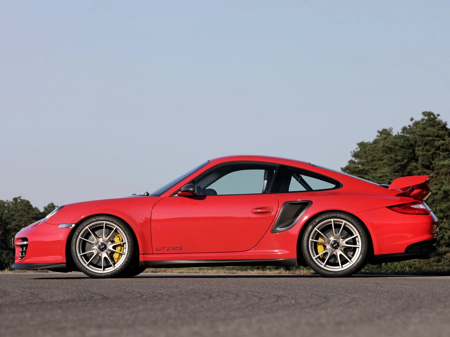 Porsche_911_GT2_3_generation_restyling__Coupe__4.jpg