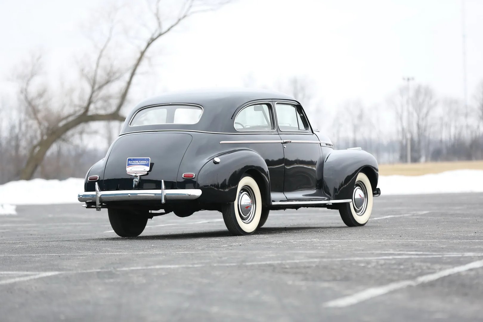 Chevrolet_Special_DeLuxe_1_generation__Sedan_2-doors__6.jpg