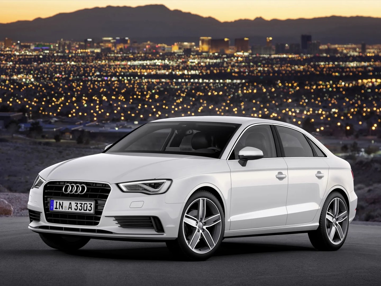 Audi_A3_3_generation__Sedan__5.jpg