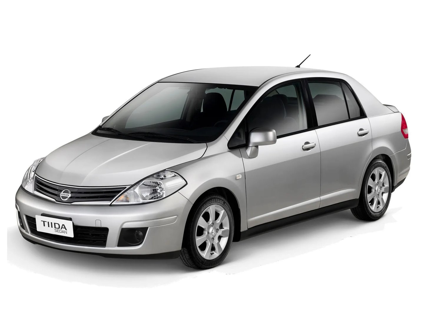 Nissan Tiida 1 generation, restyling  Sedan