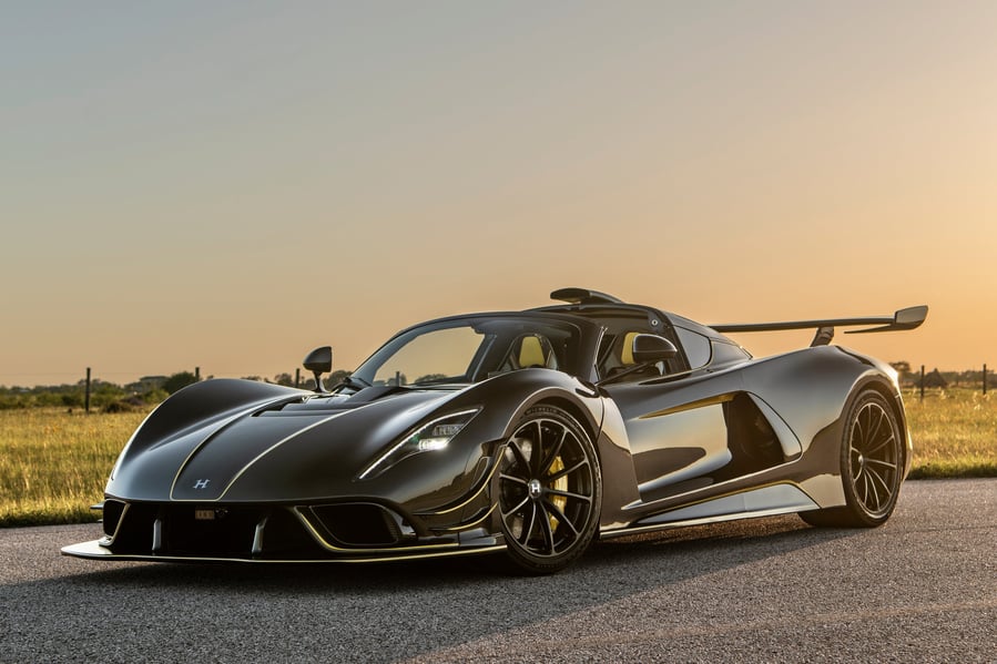 SSC Tuatara mit verifiziertem Zwei Richtungs Topspeed Rekord