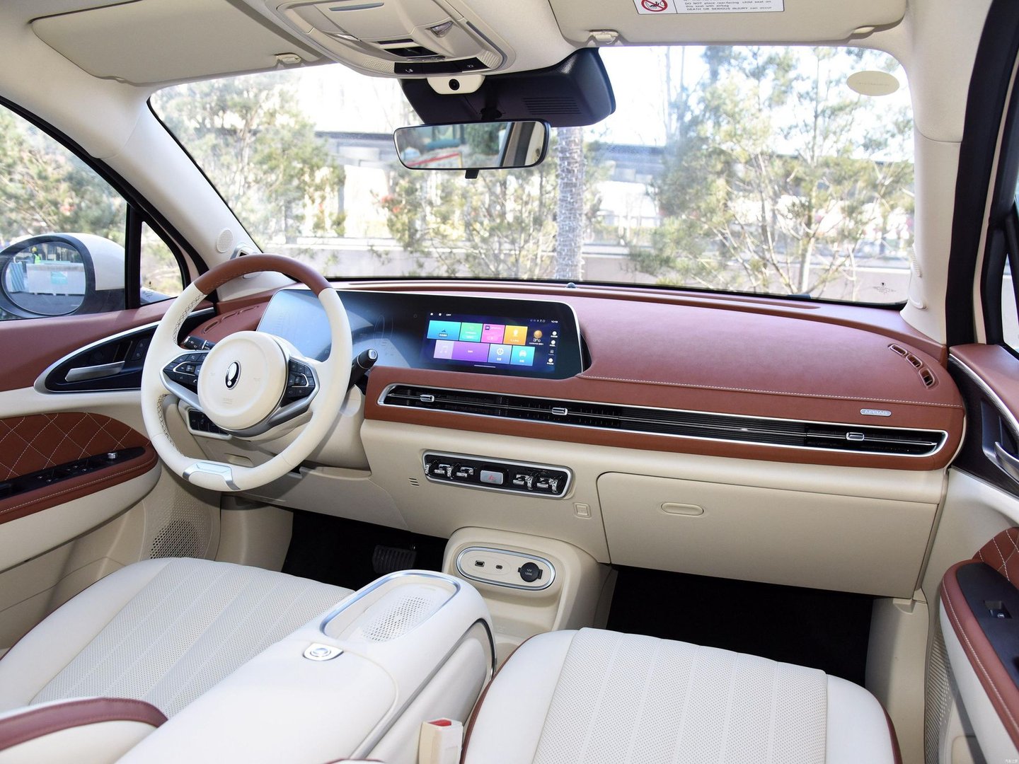 ora_Funky_Cat_1_generation__Hatchback_5-door__51.jpg