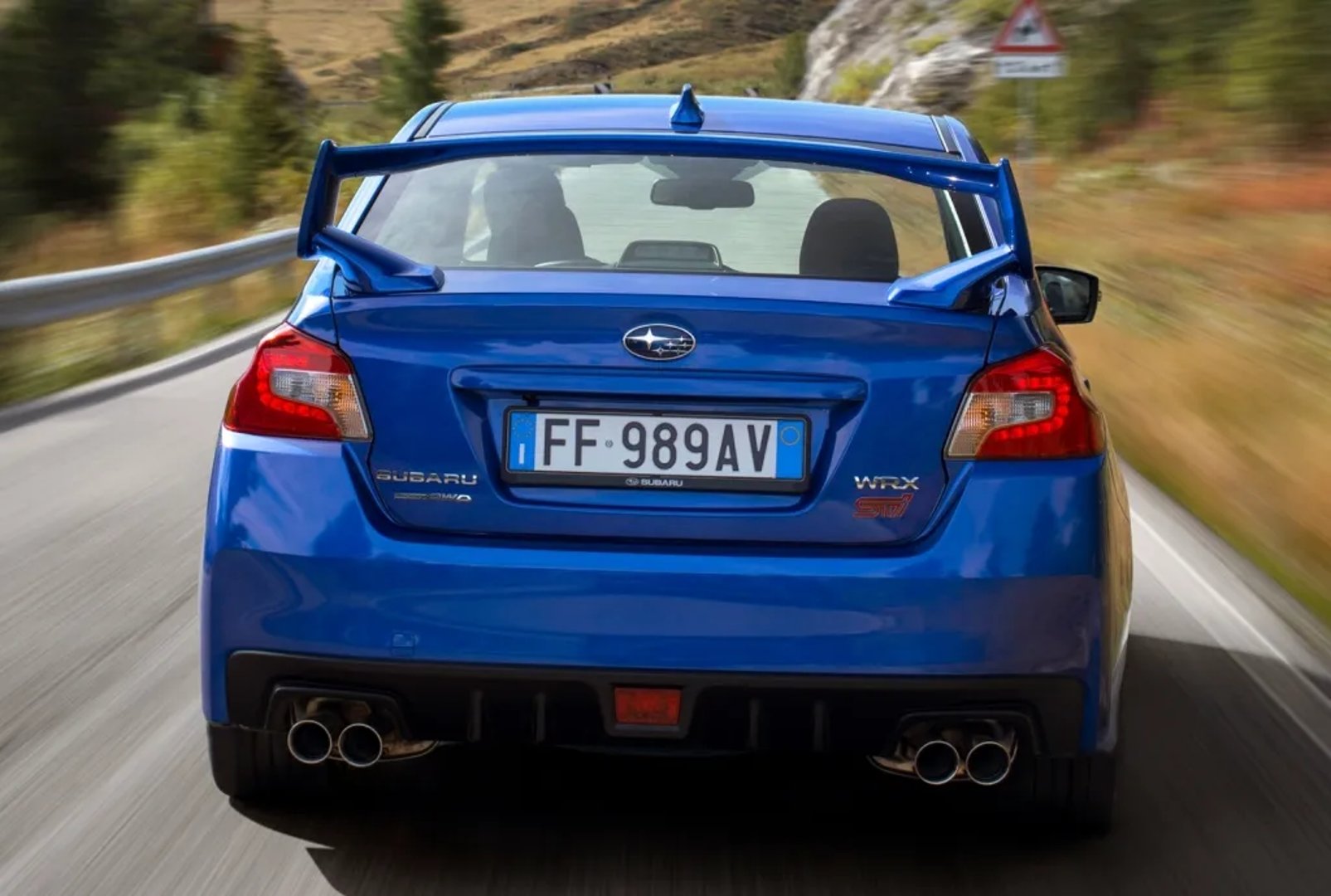 Subaru_WRX_STi_1_generation__Sedan__6.jpg