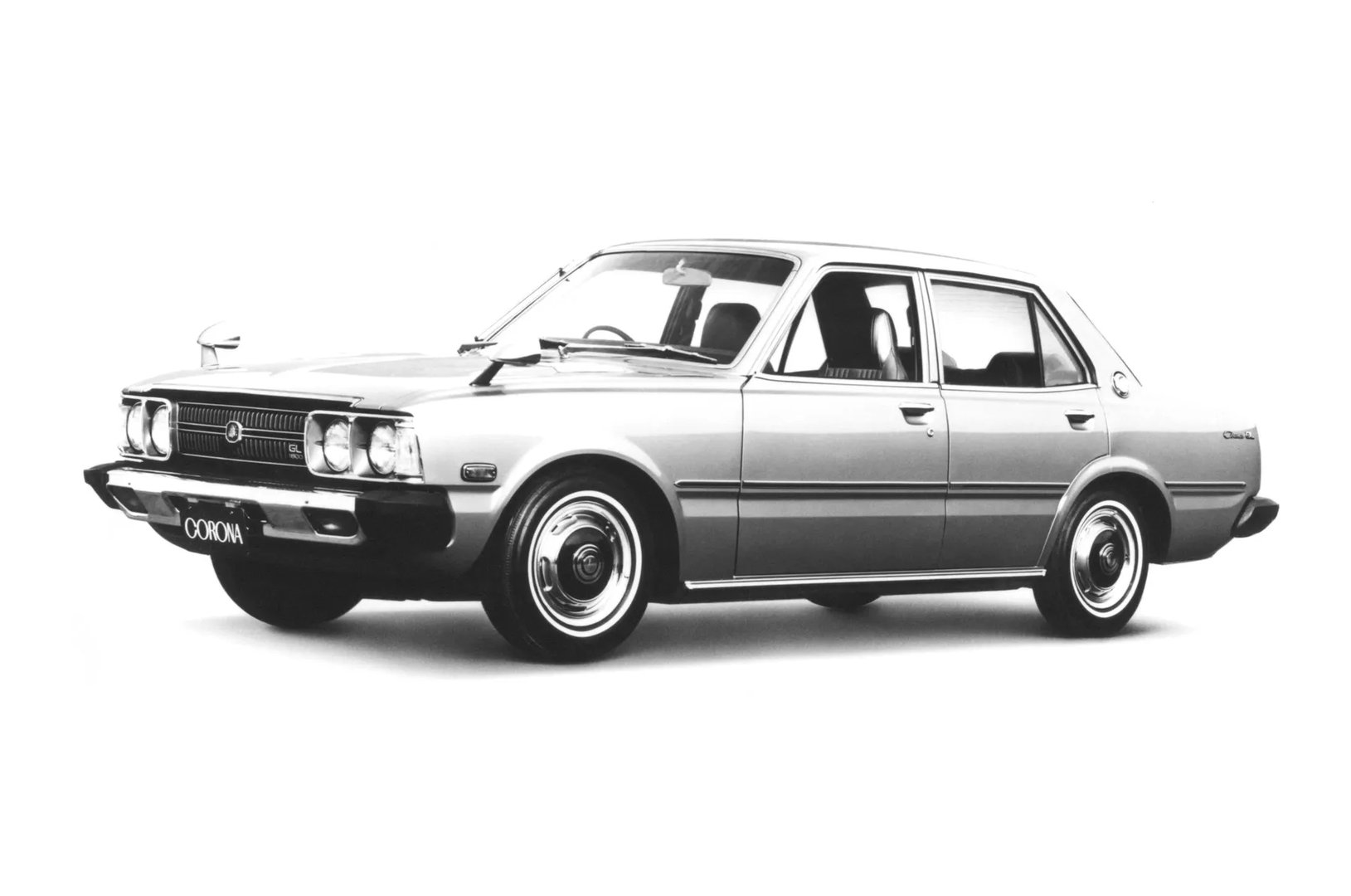 Toyota_Corona_5_generation__Sedan__2.jpg