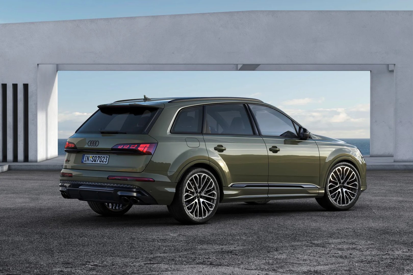 audi_SQ7_1_generation_restyling_2__SUV_5-doors__10.jpg