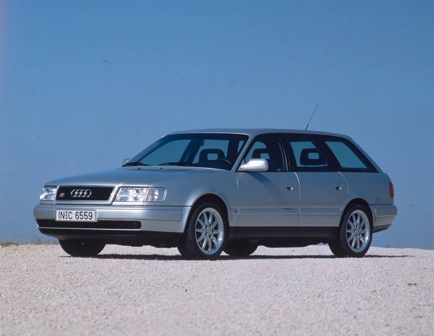 Audi_100_4_generation__Estate_5-door__3.jpg