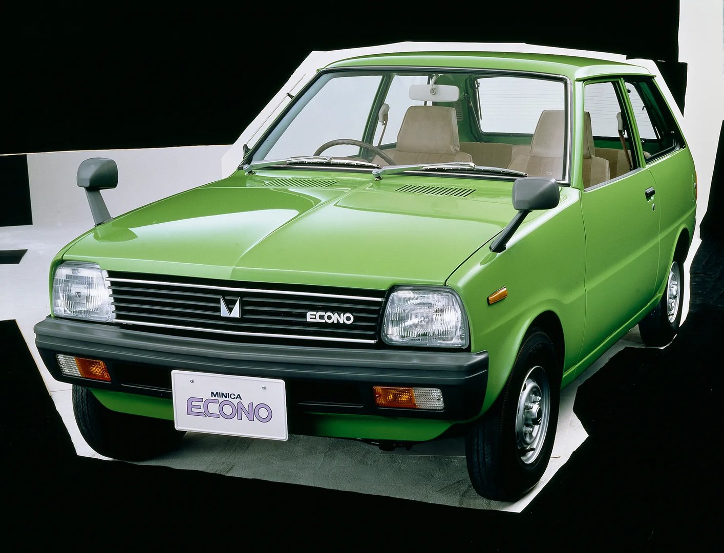 Mitsubishi_Minica_4_generation__Mini_3-doors__1.jpg