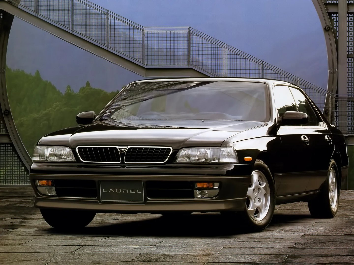 Nissan_Laurel_7_generation__Sedan__2.jpg