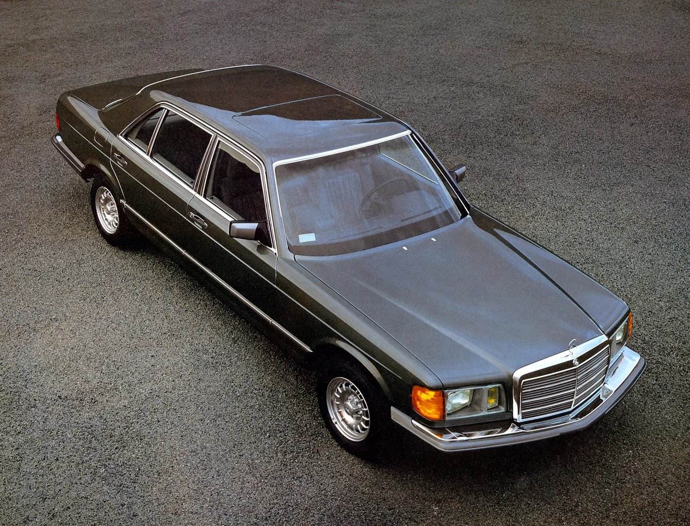 Mercedes_S-Class_2_generation__Sedan__13.jpg