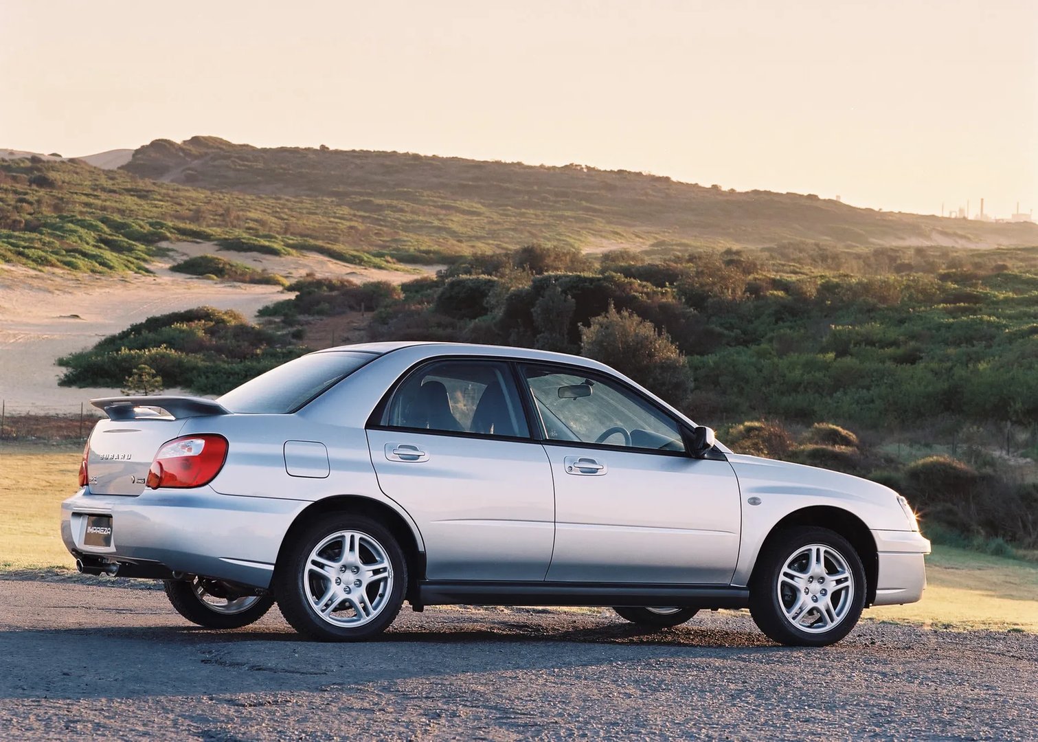 Subaru_Impreza_2_generation_restyling_1__Sedan__2.jpg