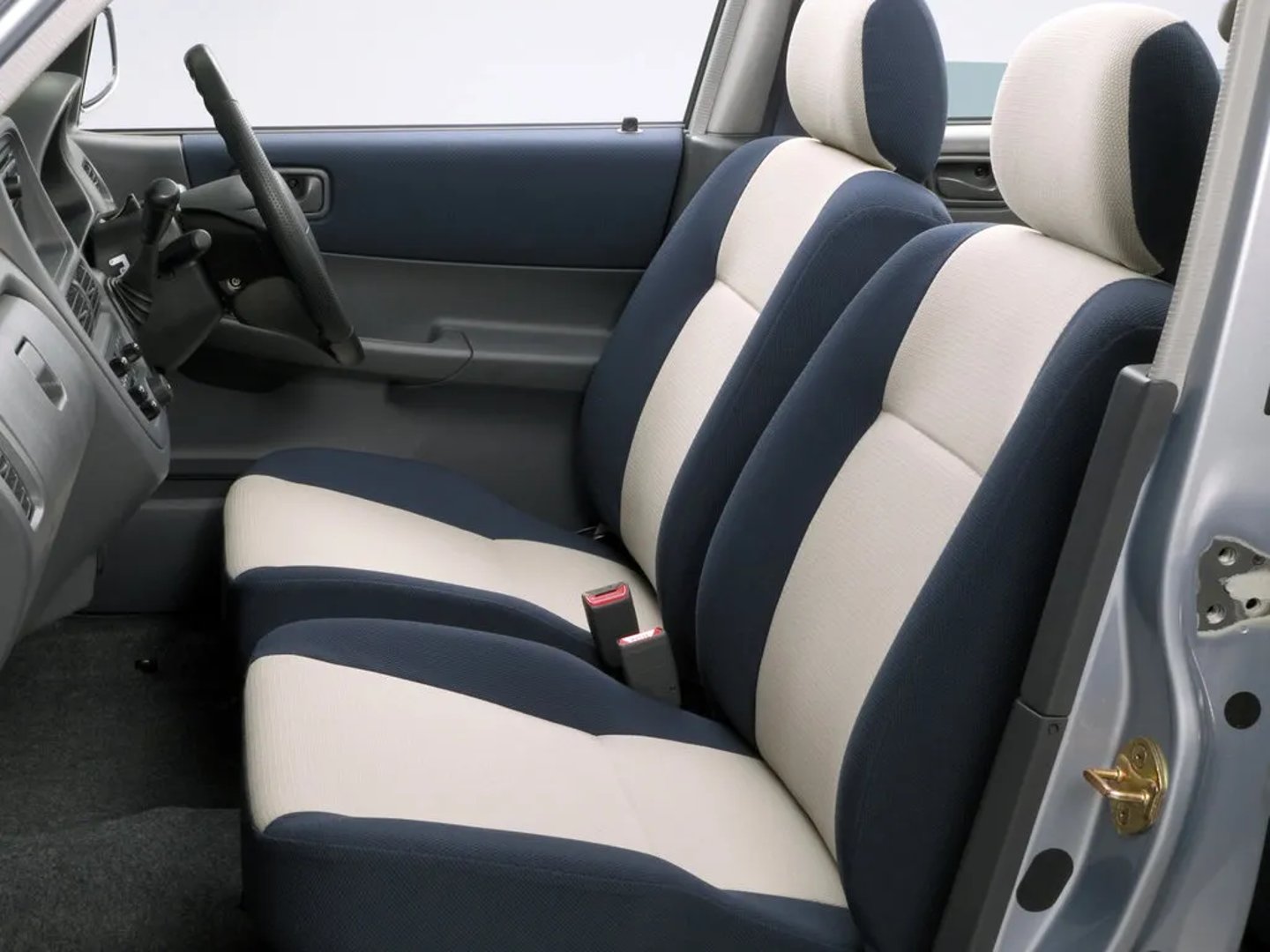 Subaru_Pleo_1_generation_restyling_3__Mini_5-doors__3.jpg