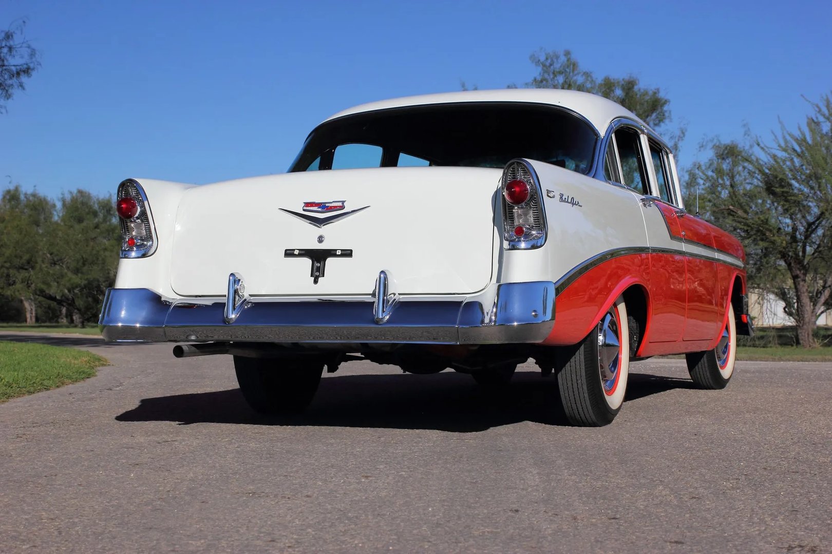 Chevrolet_Bel_Air_2_generation__Sedan__10.jpg