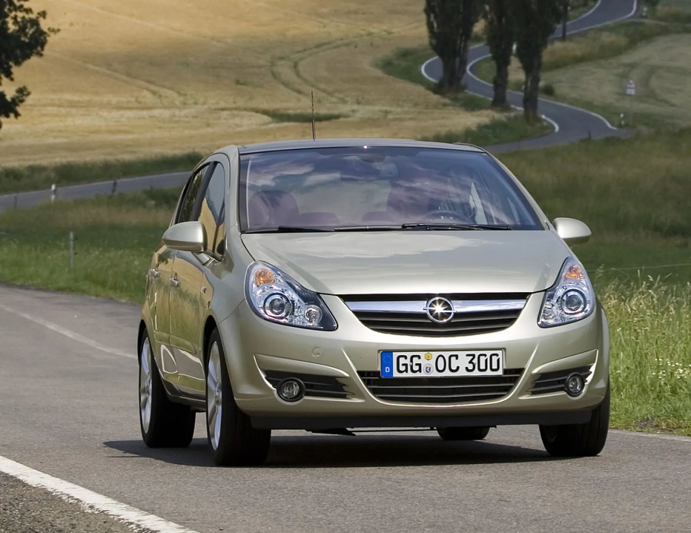 Opel_Corsa_4_generation__Mini_5-doors__11.jpg