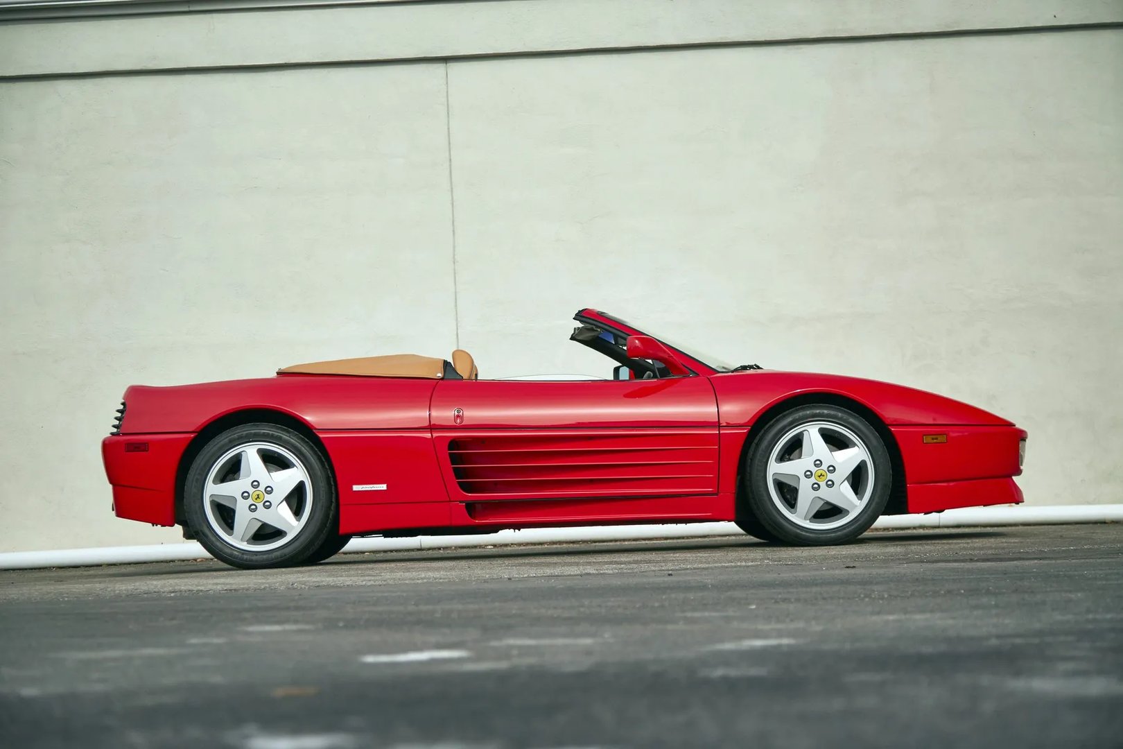 Ferrari_348_1_generation__Roadster__8.jpg