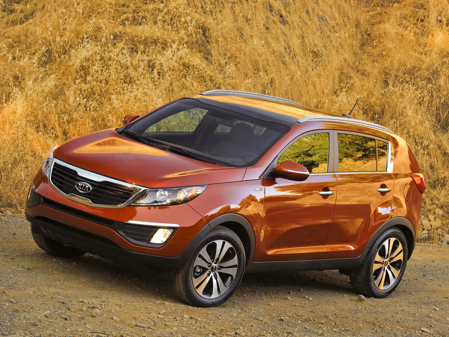 Kia_Sportage_3_generation__SUV_5-doors__10.jpg