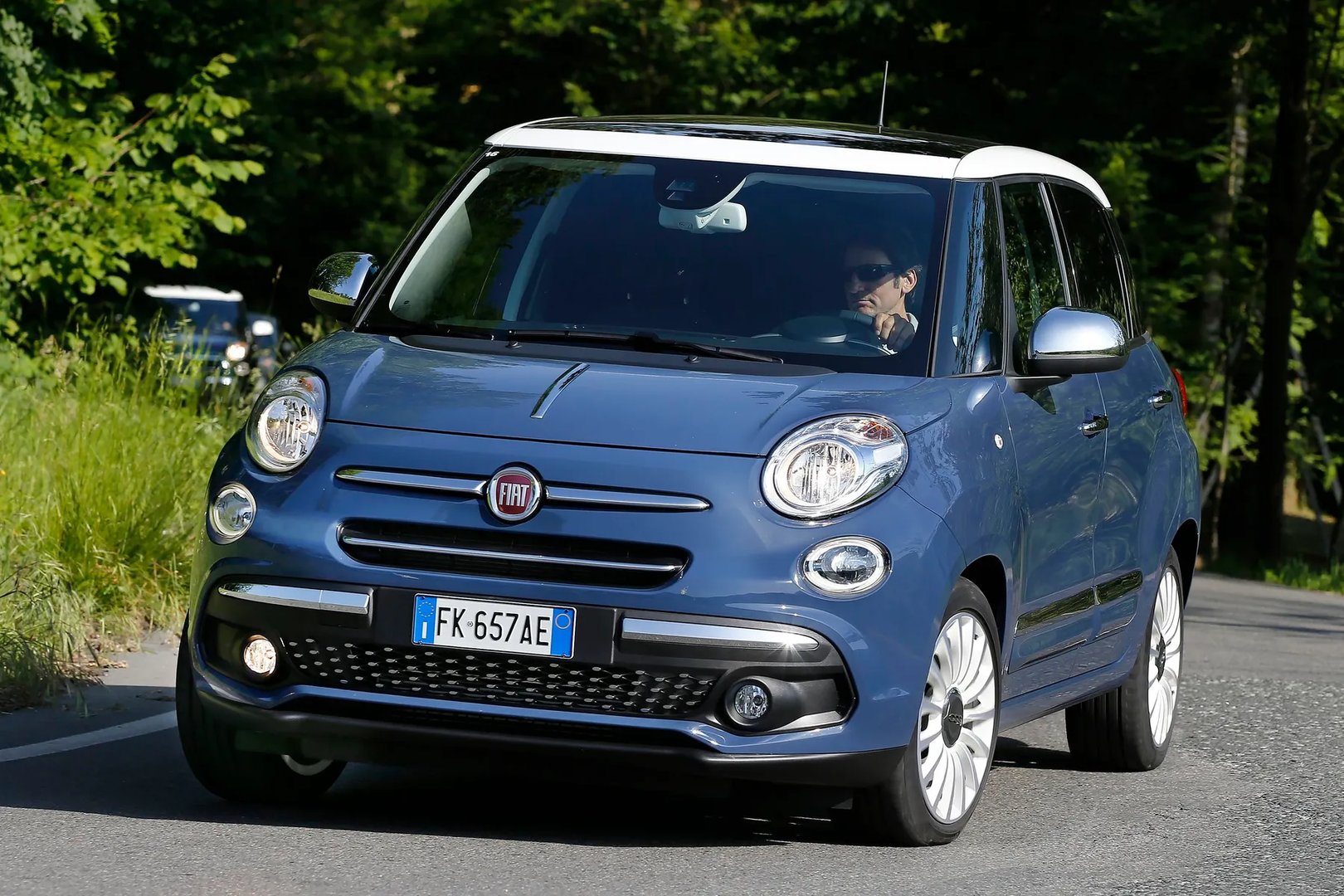 1 generation, restyling 