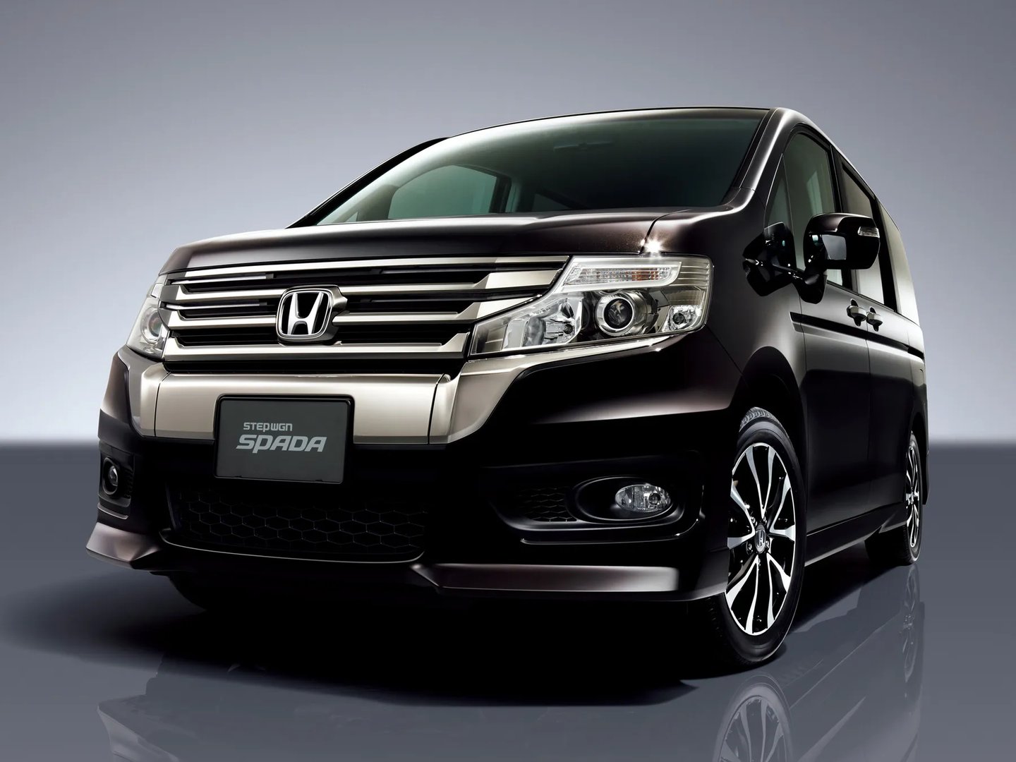 4 generation, restyling 