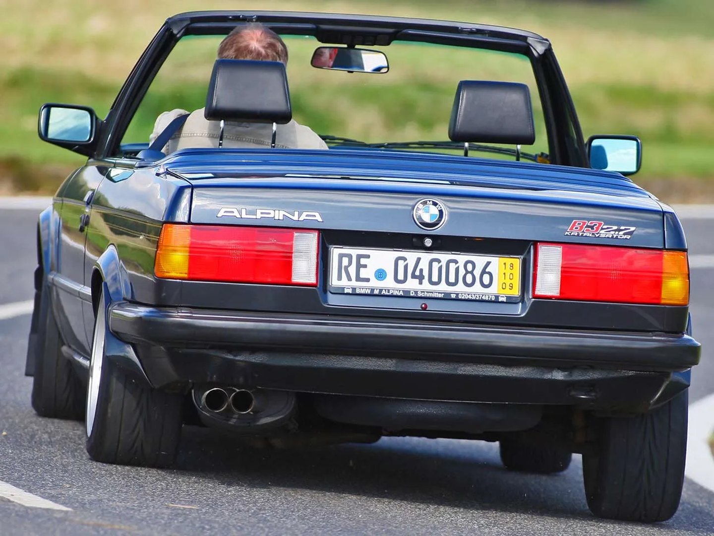 Alpina_B3_1_generation__Cabrio__1.jpg