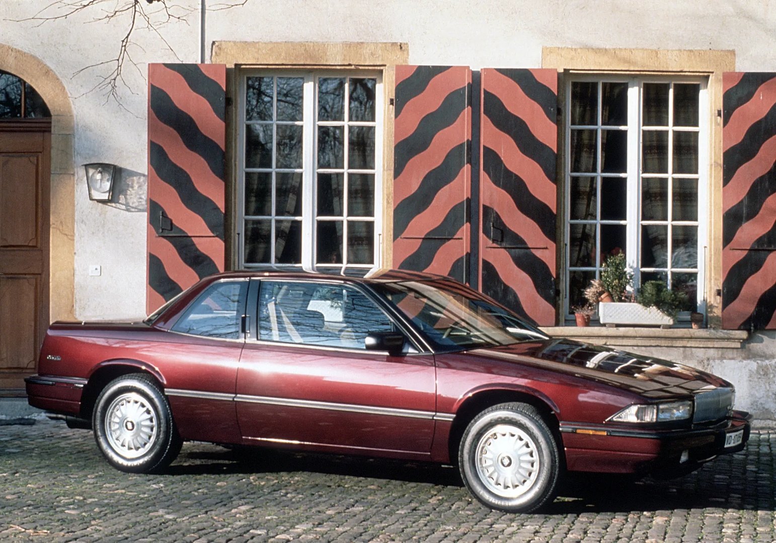 Buick Regal 3 generation  Coupe