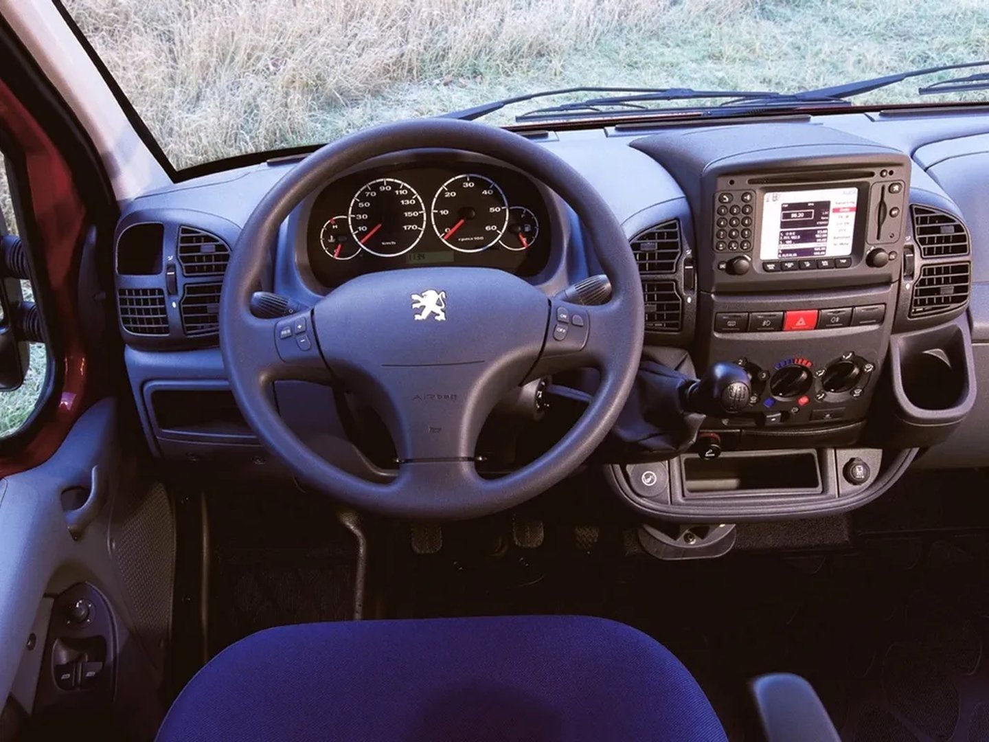 Peugeot_Boxer_1_generation_restyling_1__Van__7.jpg