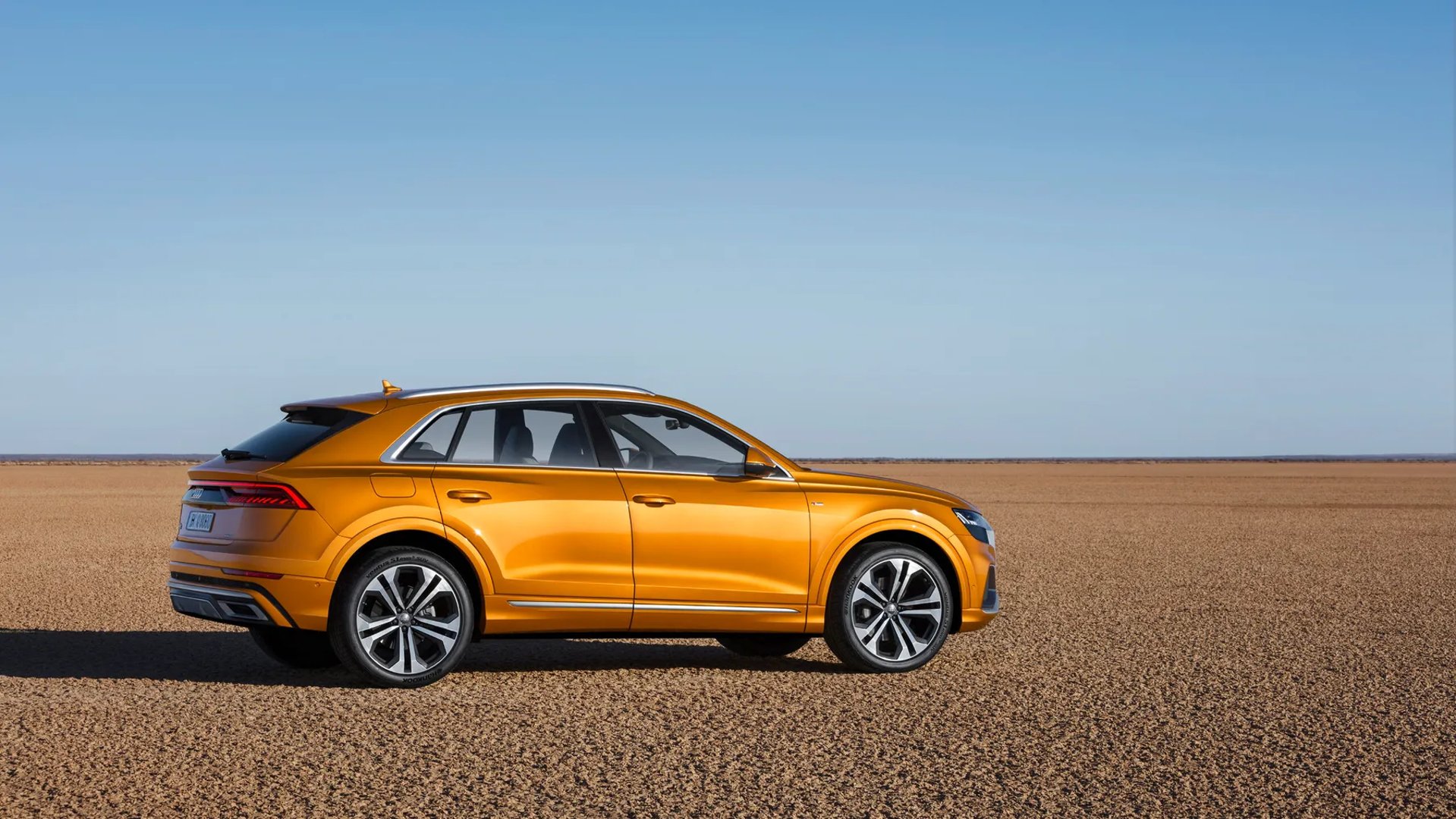Audi_Q8_1_generation__SUV_5-doors__13.jpg