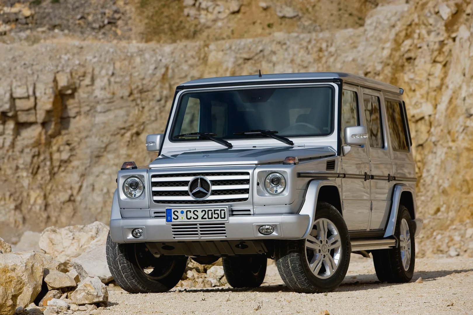 Mercedes_G-Class_2_generation_restyling_5__SUV_5-doors__12.jpg