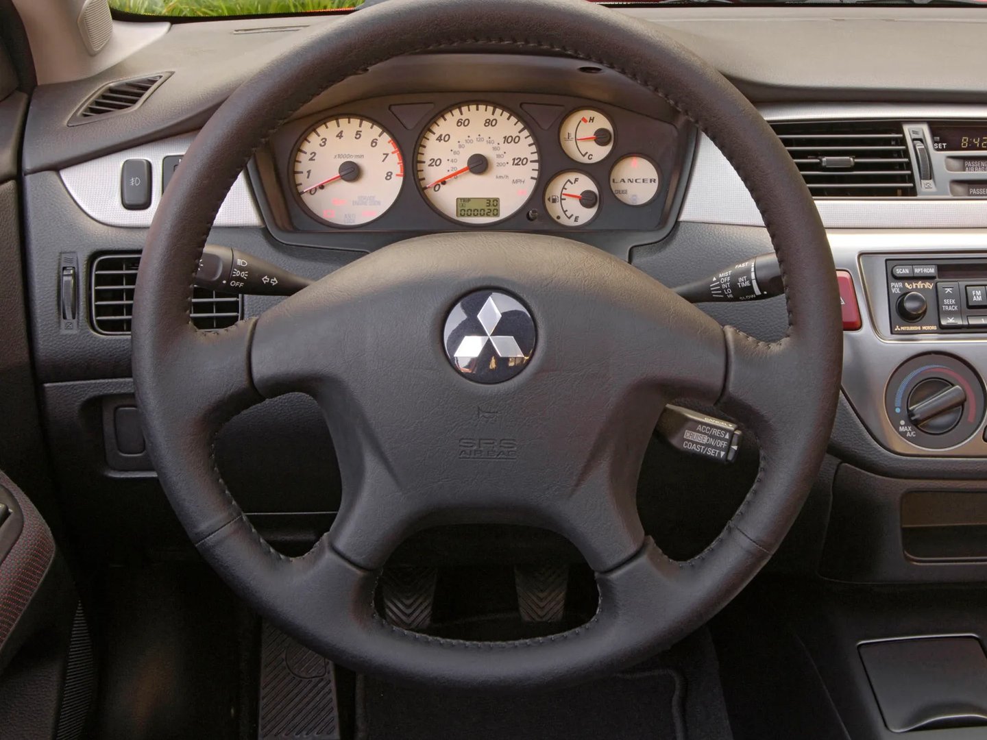 Mitsubishi_Lancer_Ralliart_9_generation_restyling__Sedan__7.jpg