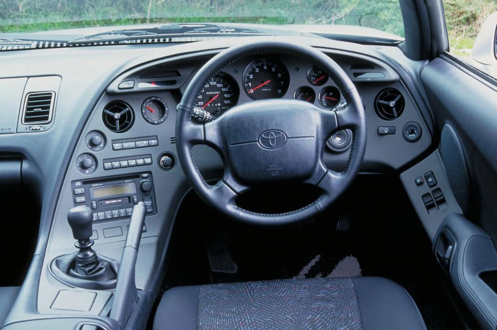 Toyota_Supra_4_generation_restyling__Coupe__11.jpg