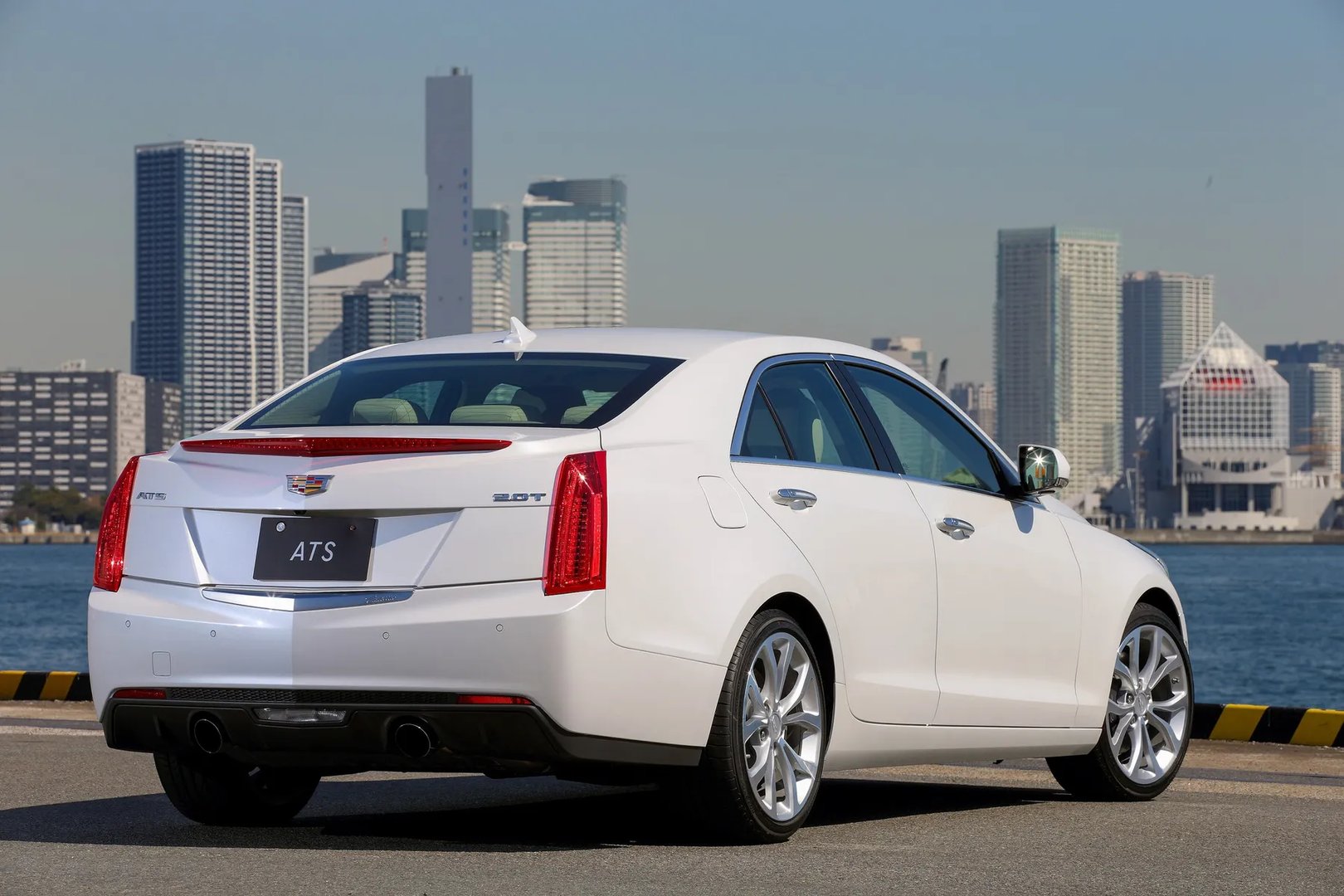 Cadillac_ATS_1_generation_restyling__Sedan__2.jpg