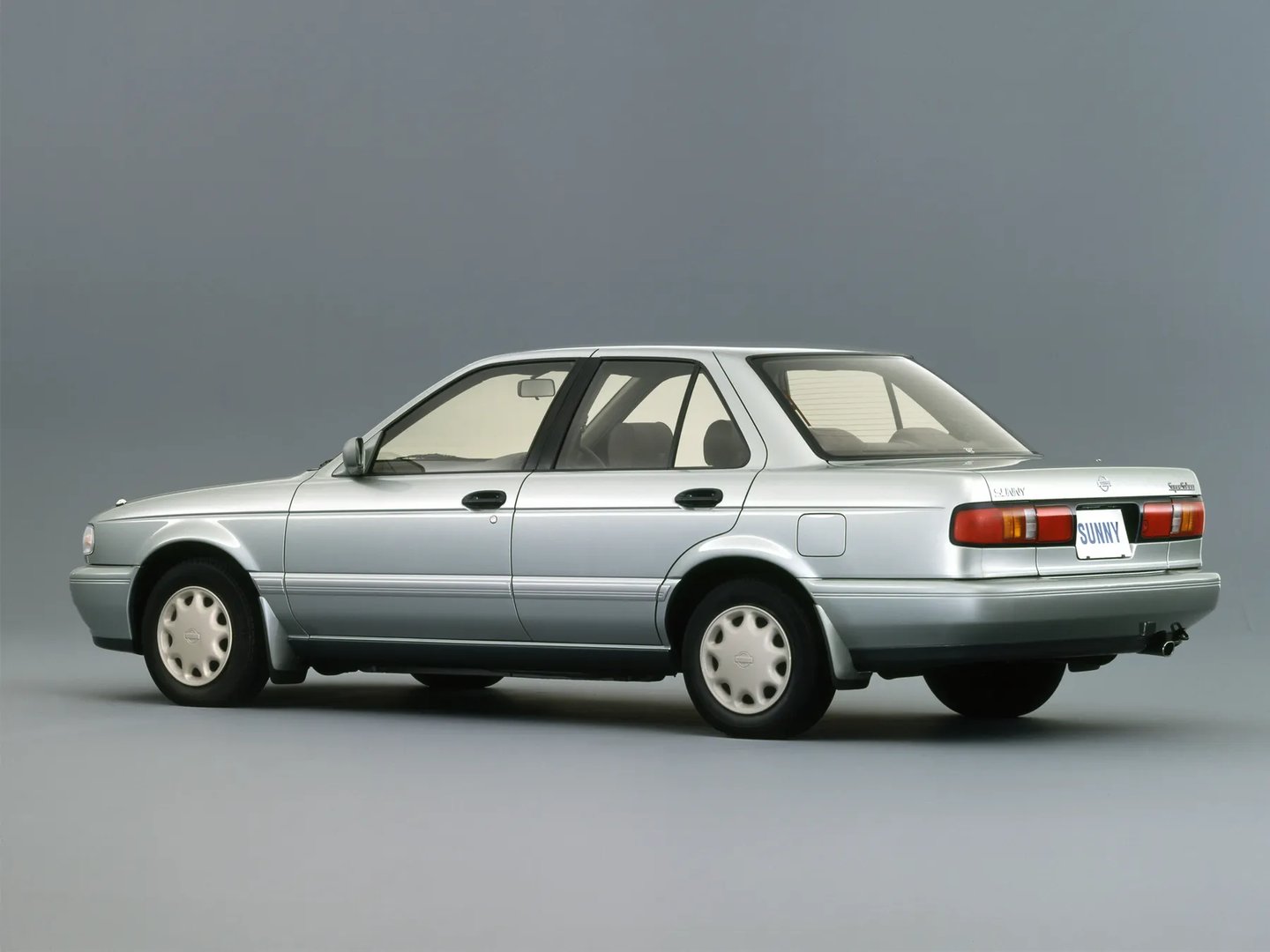 Nissan_Sunny_7_generation__Sedan__5.jpg